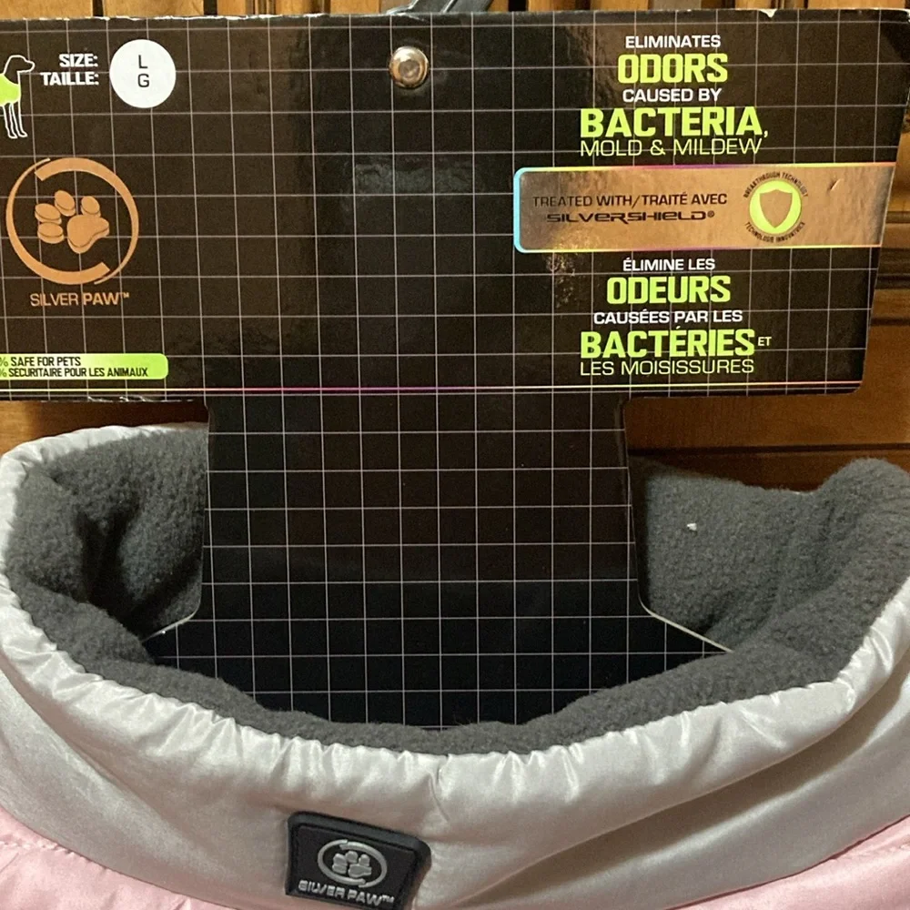 SILVER PAW Fleece lined pet jacket. NWT